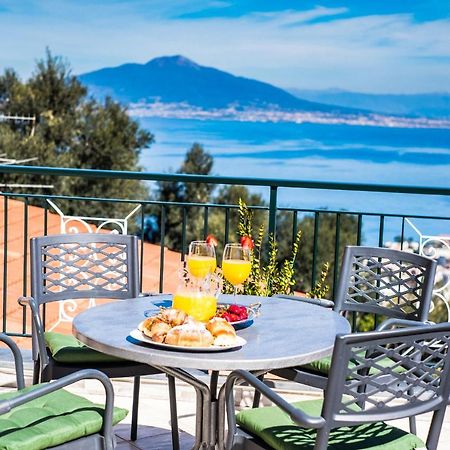 Mediterranean House ソレント エクステリア 写真