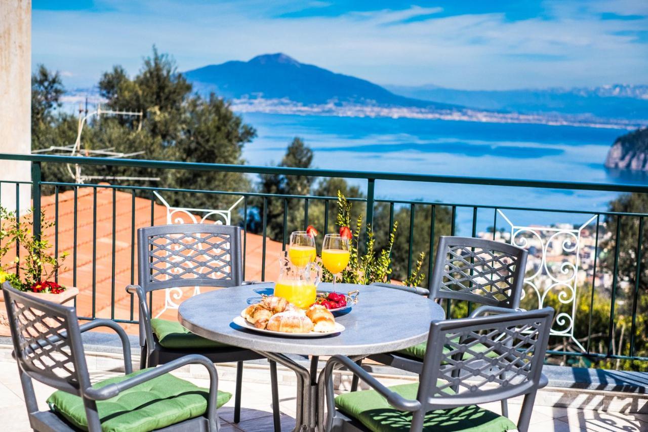 Mediterranean House ソレント エクステリア 写真