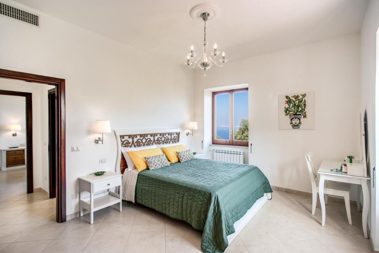 Mediterranean House ソレント エクステリア 写真